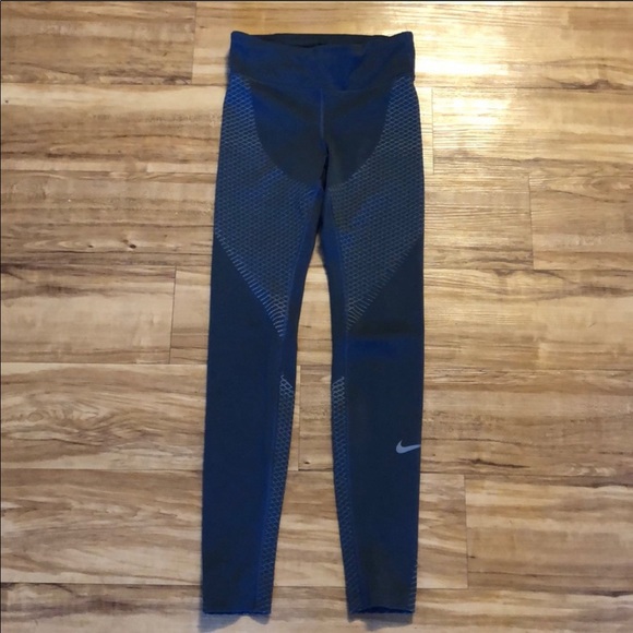 Nike Run Leggings - Picture 2 of 4